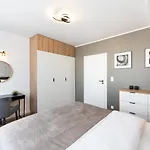 Luksusowy Apartament Nad Balatonem 公寓 华沙