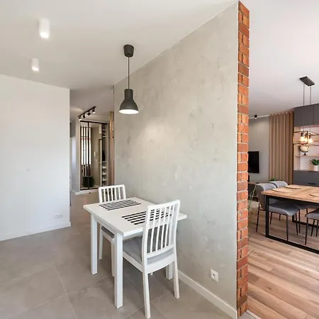 Luksusowy Apartament Nad Balatonem * وارسو