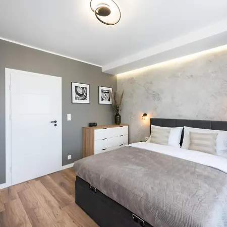 Luksusowy Apartament Nad Balatonem 公寓 华沙