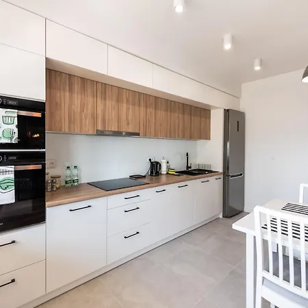 Lägenhet Luksusowy Apartament Nad Balatonem